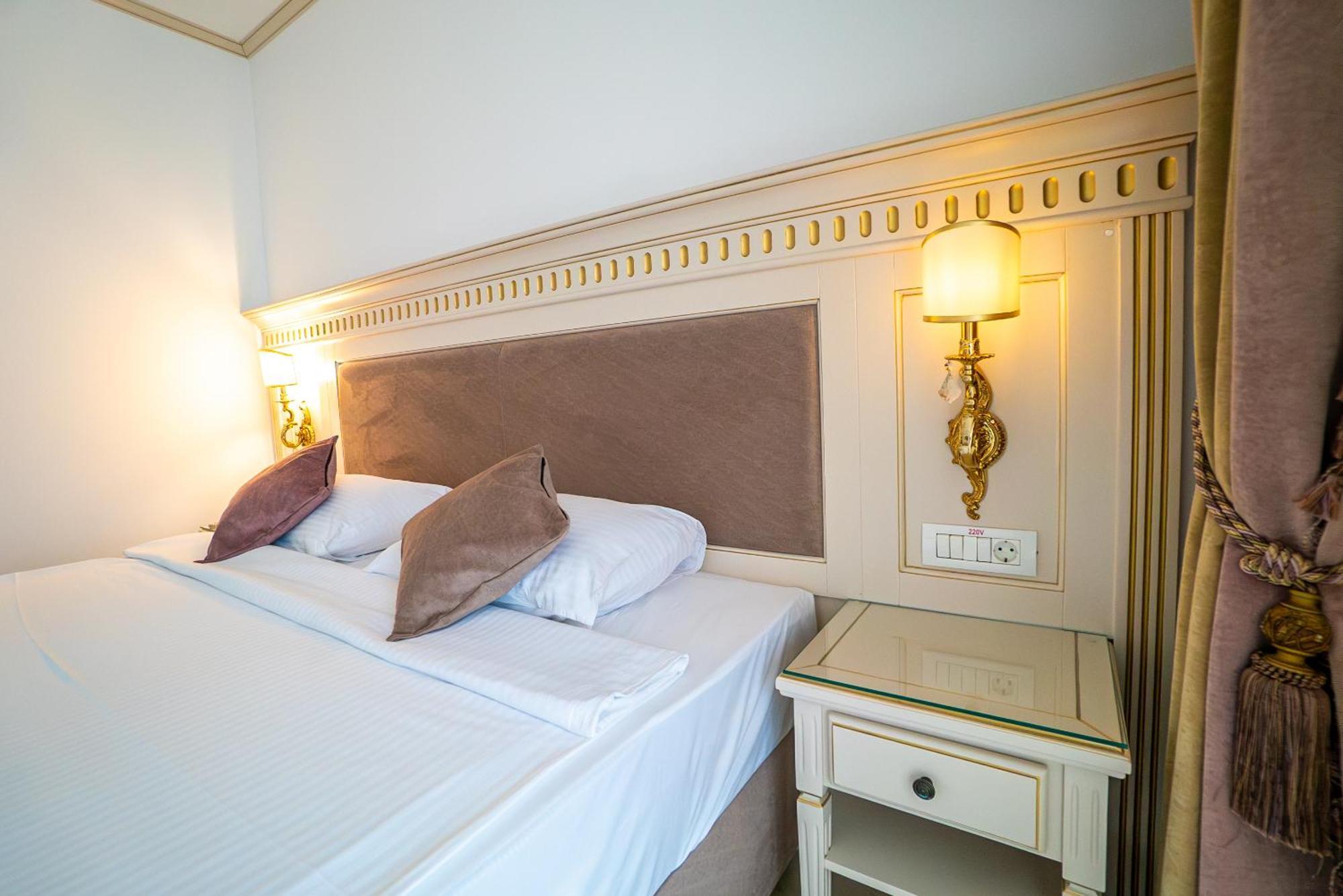 Hotel Sulina International Mamaia Buitenkant foto